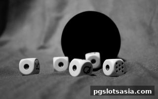 pg电子游戏深度解读：双色球号码搭配策略的理性思考