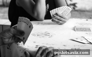 pg电子游戏高手必读：推牌九高阶策略与首存奖励深度解析