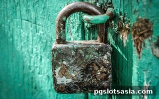 pg电子游戏教你识别违规平台：即时比分安全使用指南