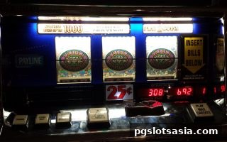 pg电子游戏平台：银行卡充值提速与连线玩法交互的全新设计逻辑