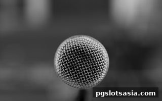 pg电子游戏揭秘：世界杯直播互动如何让球迷从“看客”变“主角”