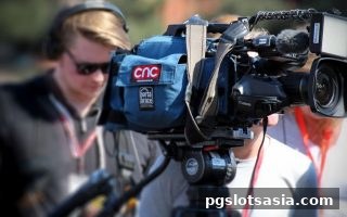 pg电子游戏视角：电竞直播评论交流的全维度解析与合规参与指南